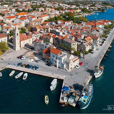 Happy House For Marina, Big Terrace With Sea View, Free Bbq & Parking - Quiet Place Kaštela